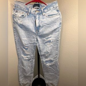 Aeropostale Destroyed Jeans